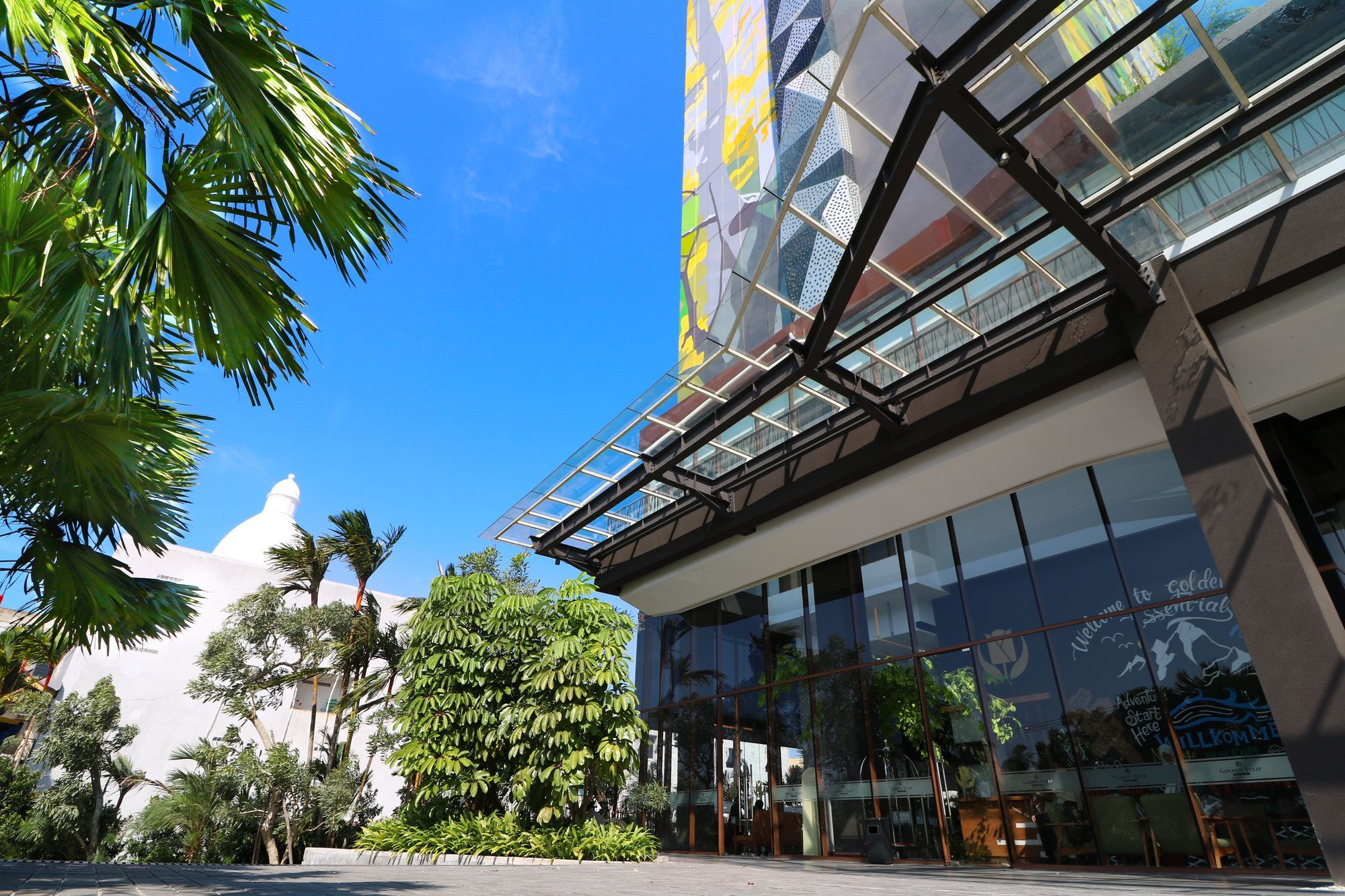 PRIME PARK Hotel Pekanbaru Exterior foto